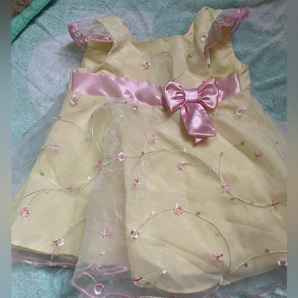 Cute light dress for 3-6mos